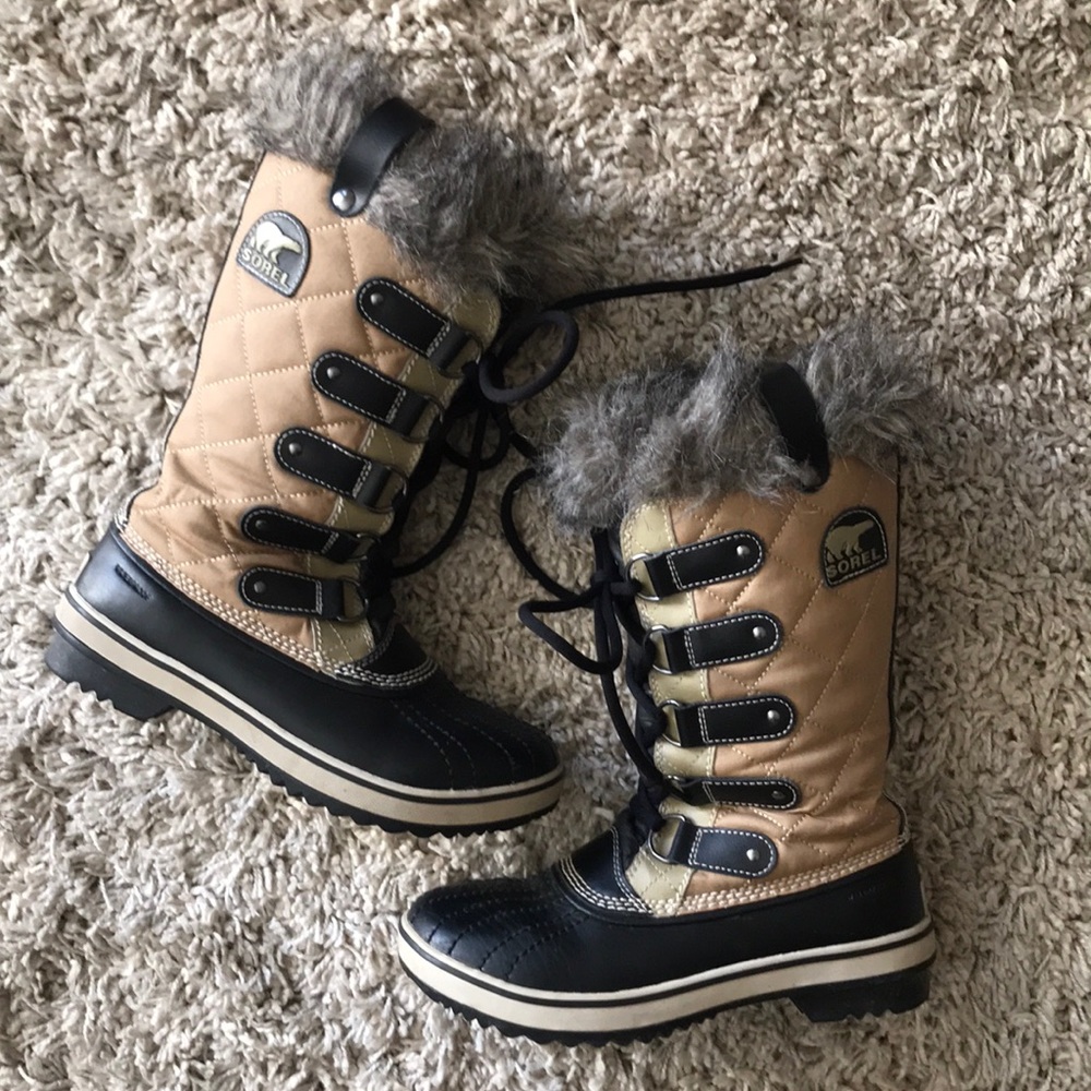 Sorel Tofino Winter Boot, size 6.5